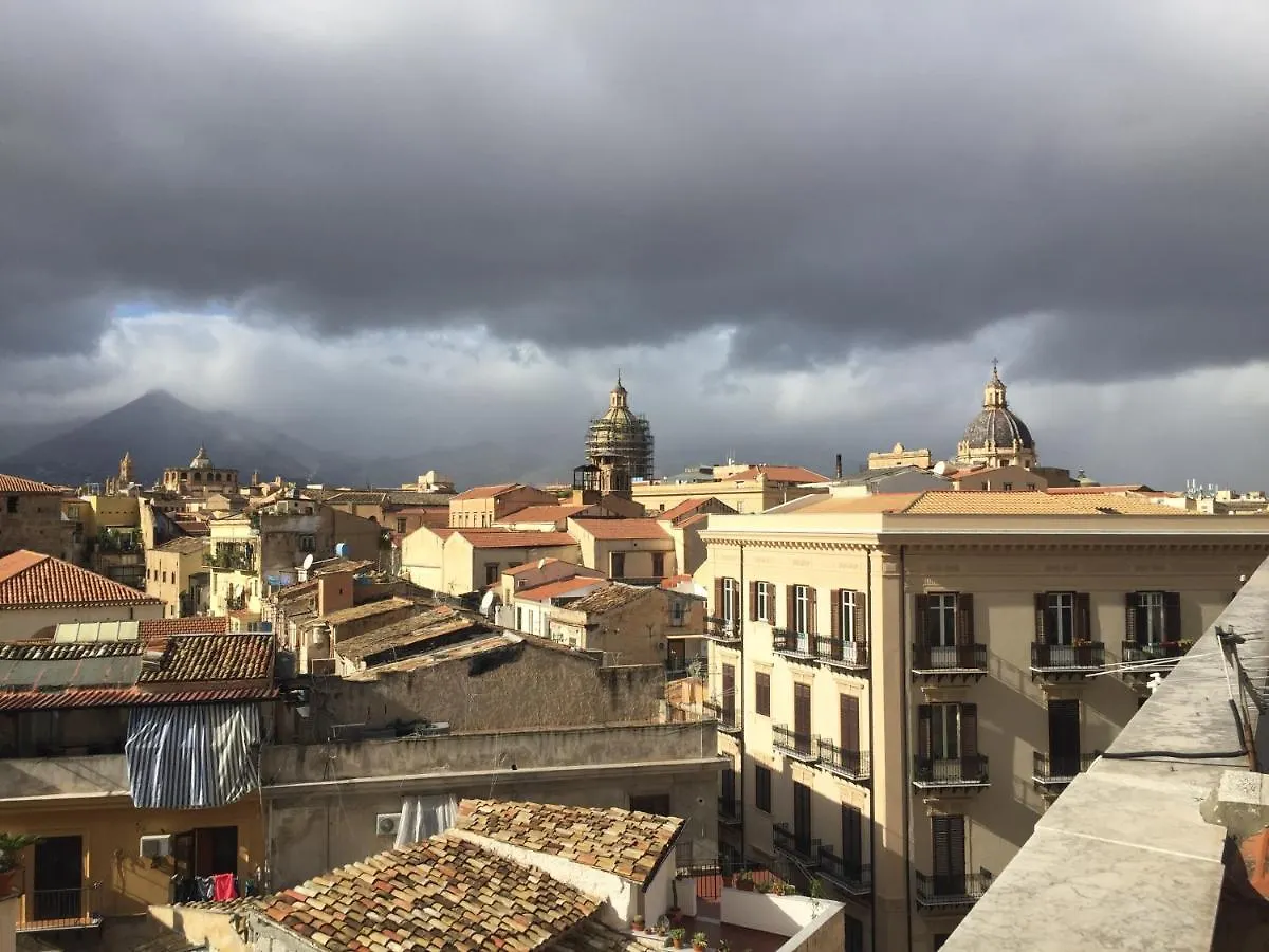 Due Cani Apartment Palermo
